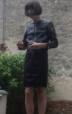 smoking leather crossdresser - ashemaletube.com