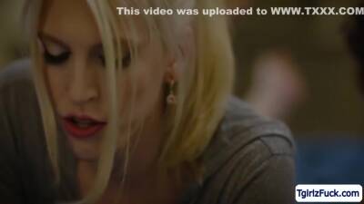 Izzy Wilde - Petite Blonde Shemale Analed Bareback In Hardcore - Izzy Wilde - txxx.com