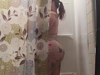 White Tgirl - Thick TS Rah Sweets shower time - ashemaletube.com